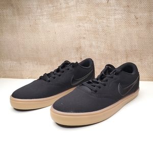 Nike SB Check Canvas Skate Shoe